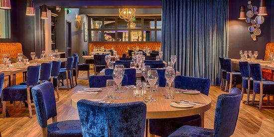 Henry's at the Glenside